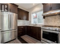 22 Heritage Peak Road, Port Moody, BC V3H0H5 Photo 12