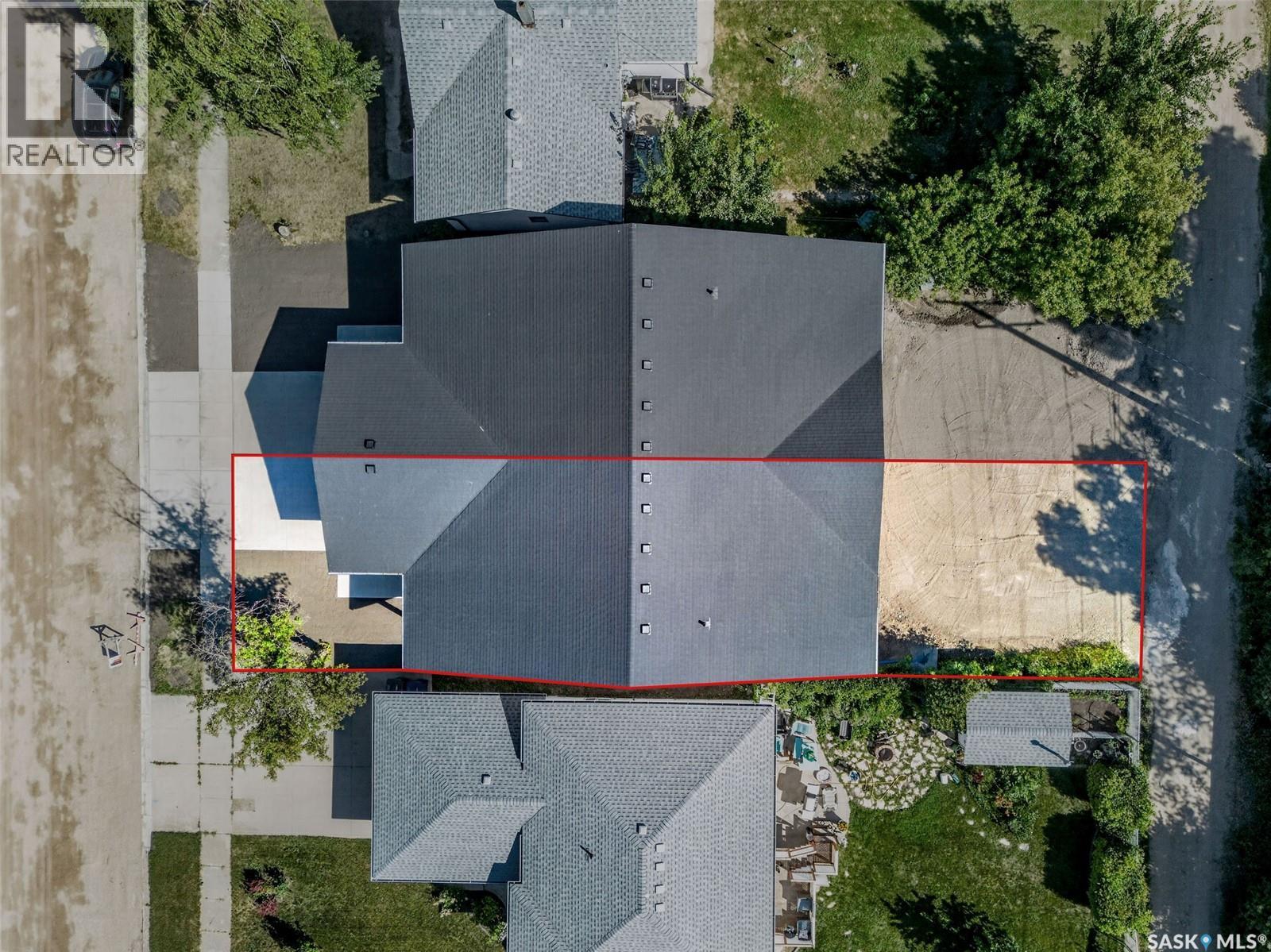 1006 10th STREET - 47