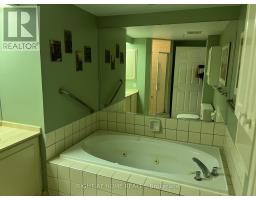 705 - 71 Simcoe Street, Toronto, ON M5J2S9 Photo 9