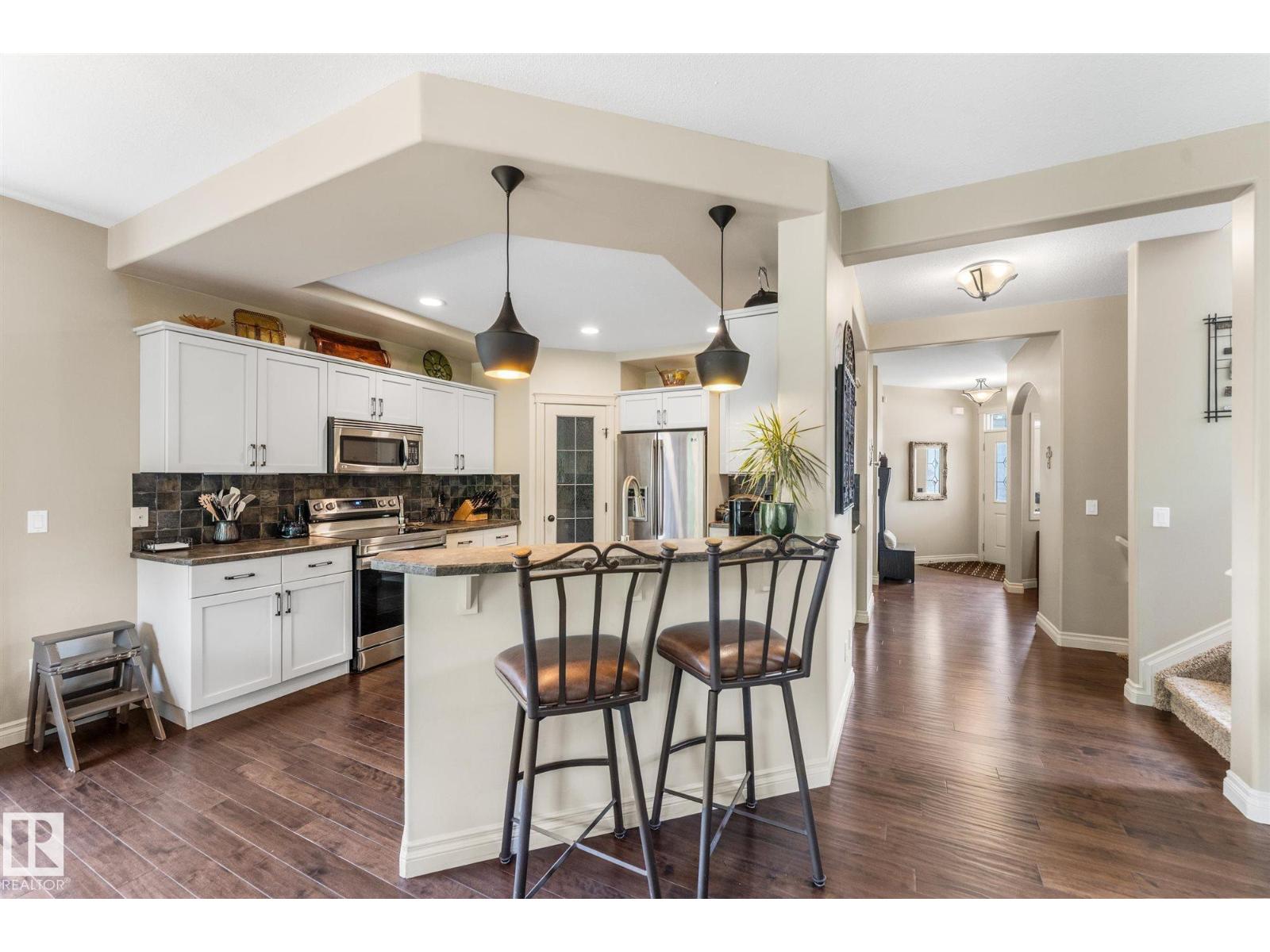 8 DANFIELD PL - Image 6