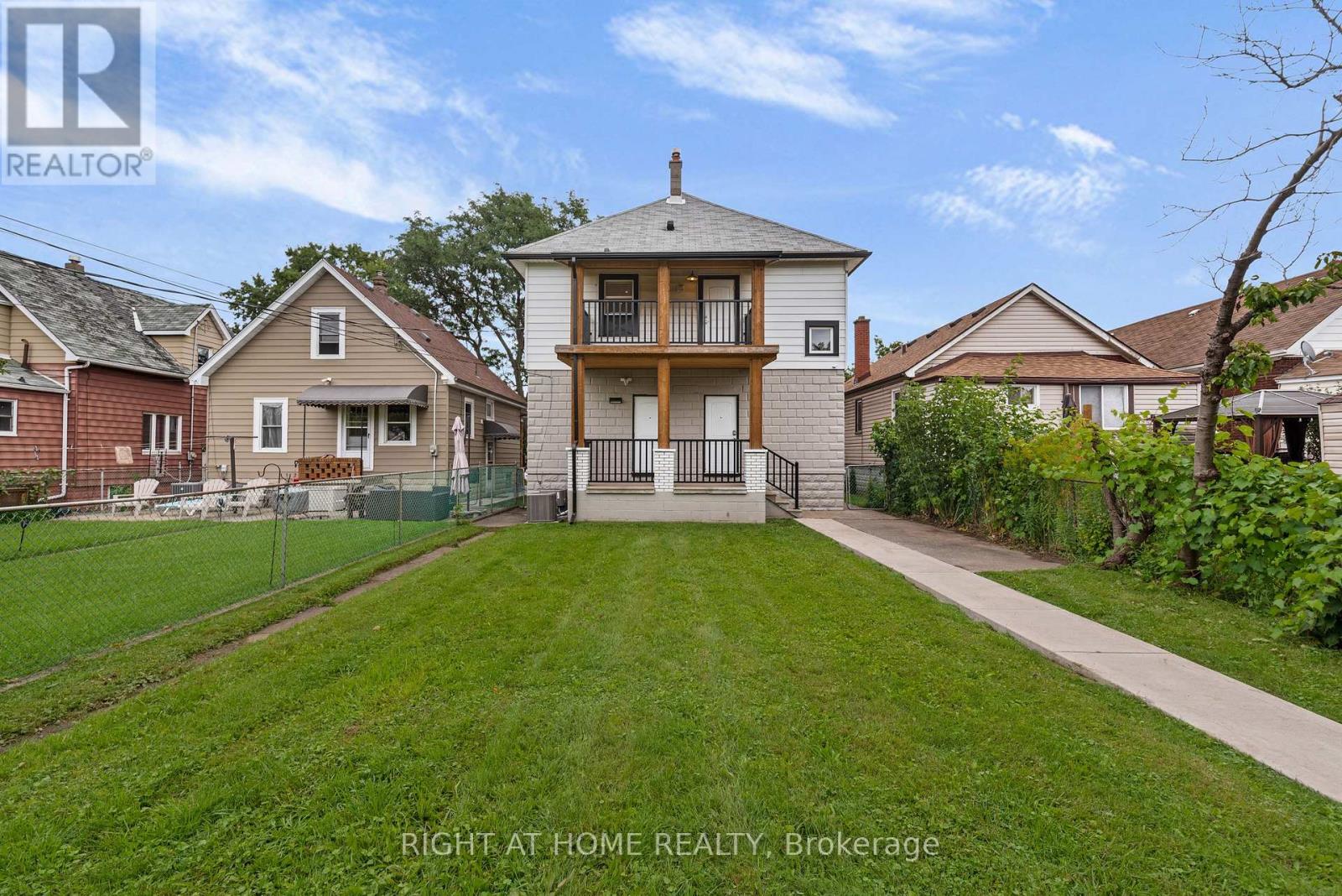 1379-1381 PIERRE AVENUE, Windsor — photo 3