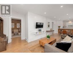 Living room - 1379-1381 Pierre Avenue, Windsor, ON N8X4P2 Photo 10