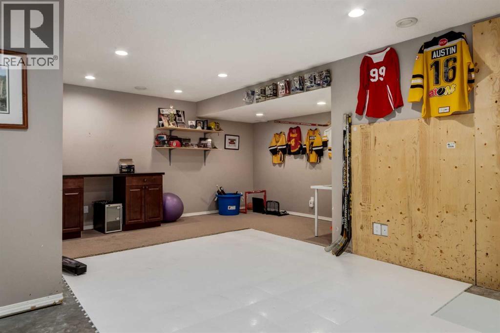 156 Tuscany Meadows Close NW - 41
