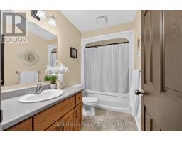 115 Burtch Street, Woodstock, ON N4S3M5 Photo 20