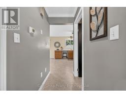 115 Burtch Street, Woodstock, ON N4S3M5 Photo 9