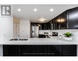 Bathroom - 404 - 11 Beck Boulevard, Penetanguishene, ON L9M2G1 Photo 6
