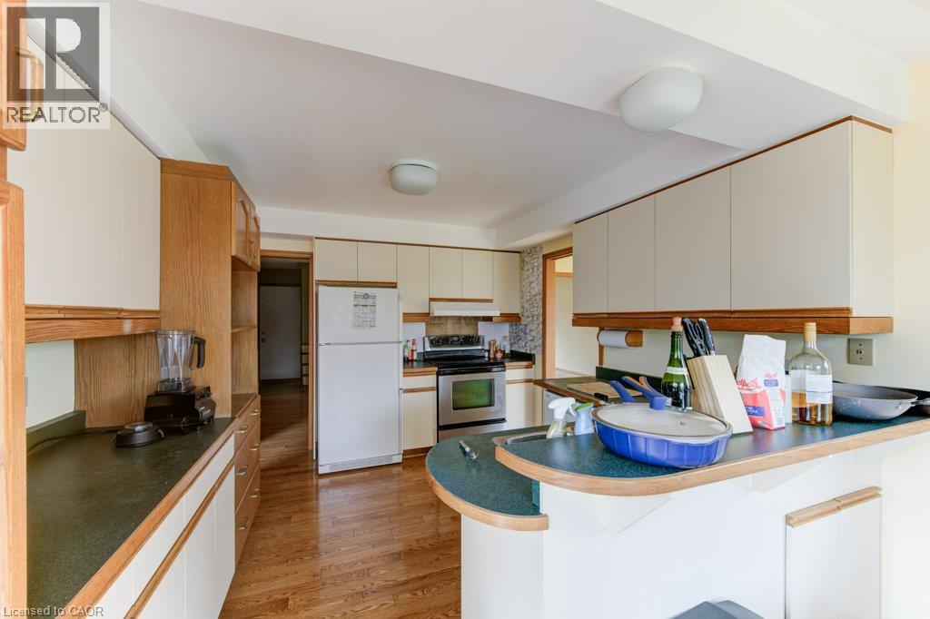 27 WALMER Gardens - 12