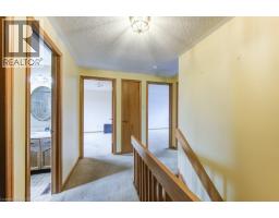 27 Walmer Gardens, London, ON N6G4H4 Photo 19