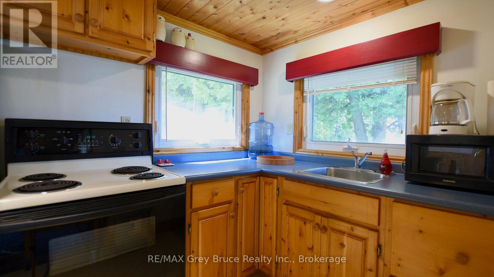 123 FOWLIE ROAD - 29