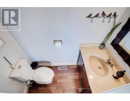 6 Caravan Drive, Toronto, ON M3B1N1 Photo 27