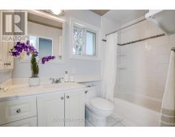 6 Caravan Drive, Toronto, ON M3B1N1 Photo 40