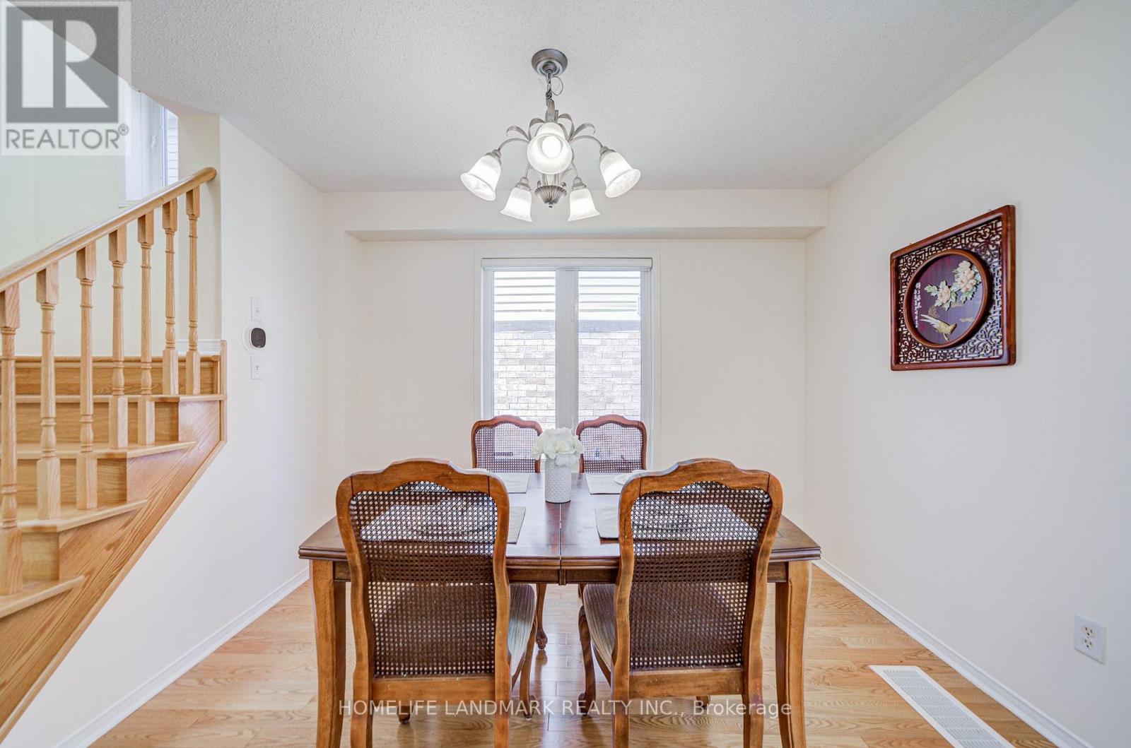 20 RICHARD COULSON CRESCENT - 10