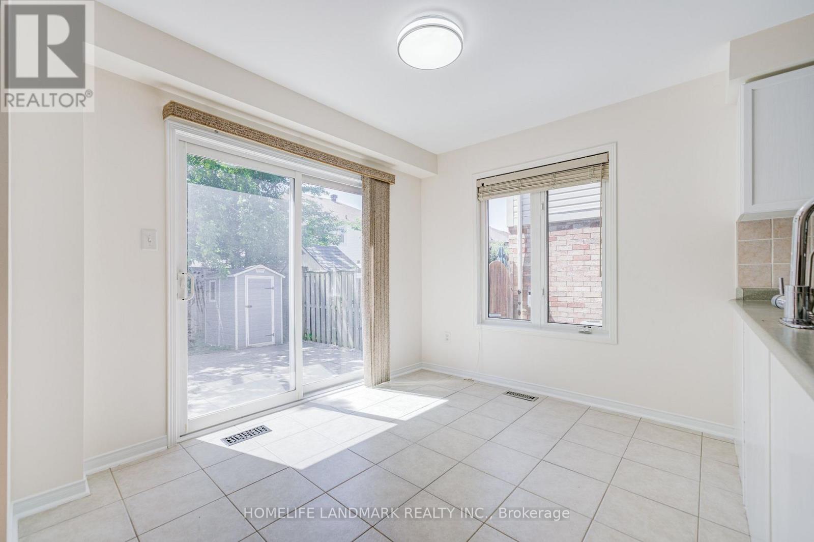20 RICHARD COULSON CRESCENT - 25