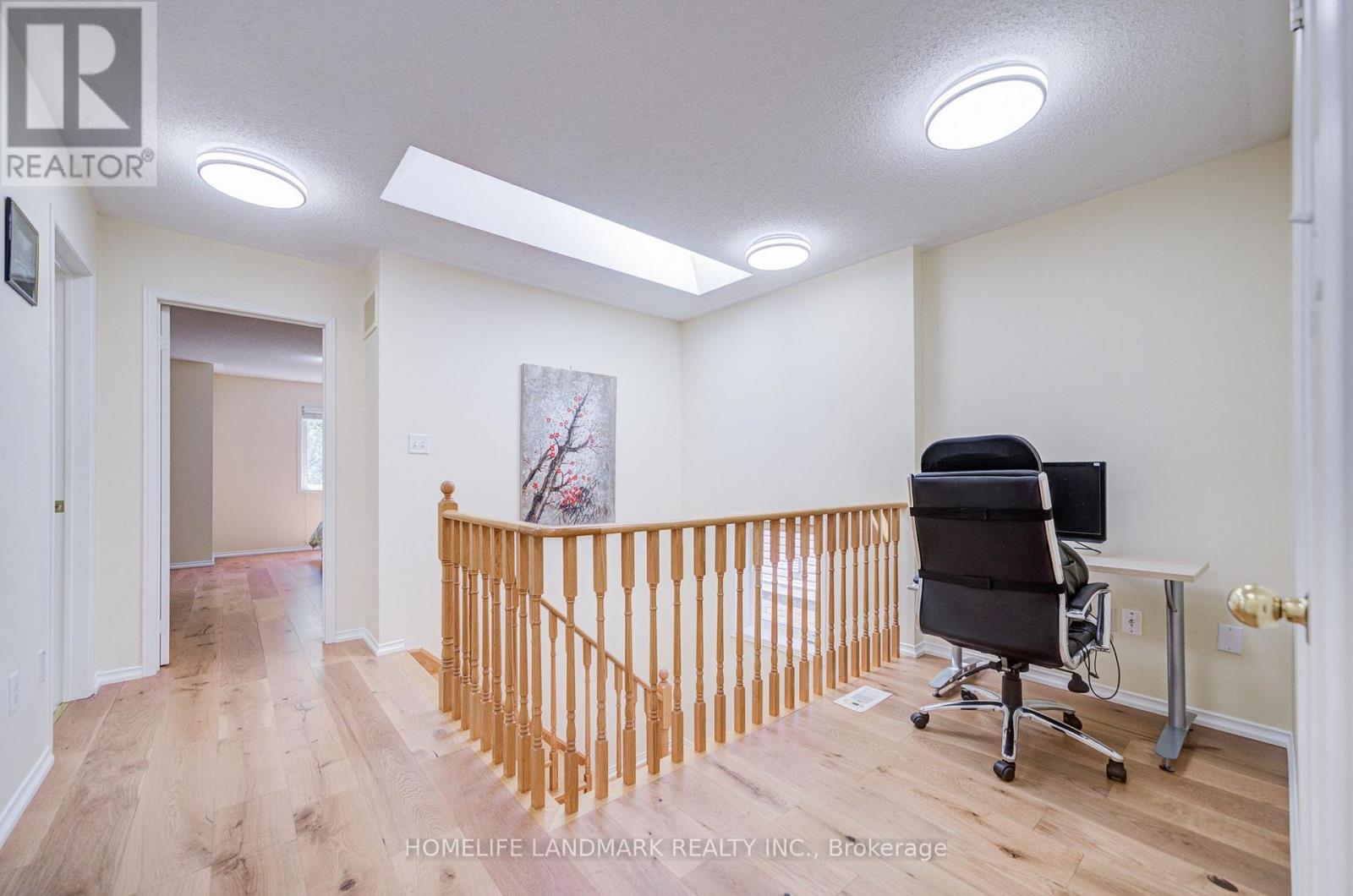 20 RICHARD COULSON CRESCENT - 30