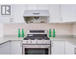 20 Richard Coulson Crescent, Whitchurch Stouffville, ON L4A0G7 Photo 23