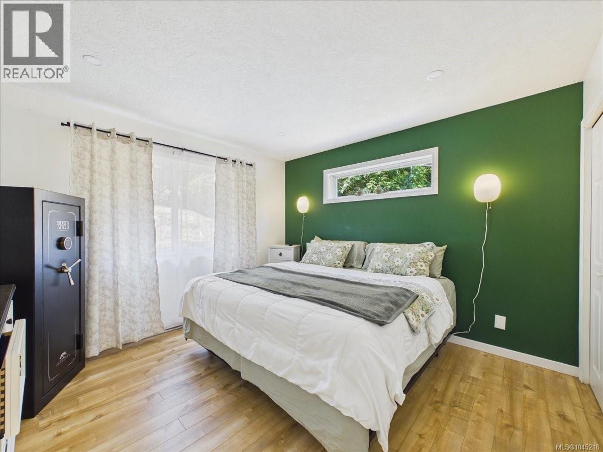 5353 Mt. Matheson Rd - Image 17