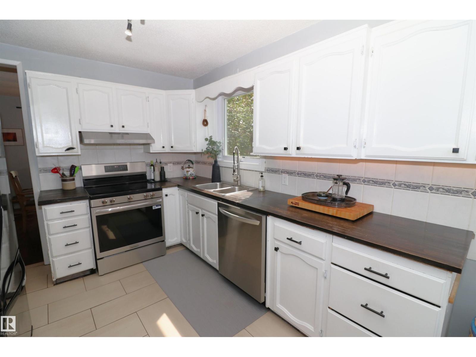 8620 79 ST NW - Image 15