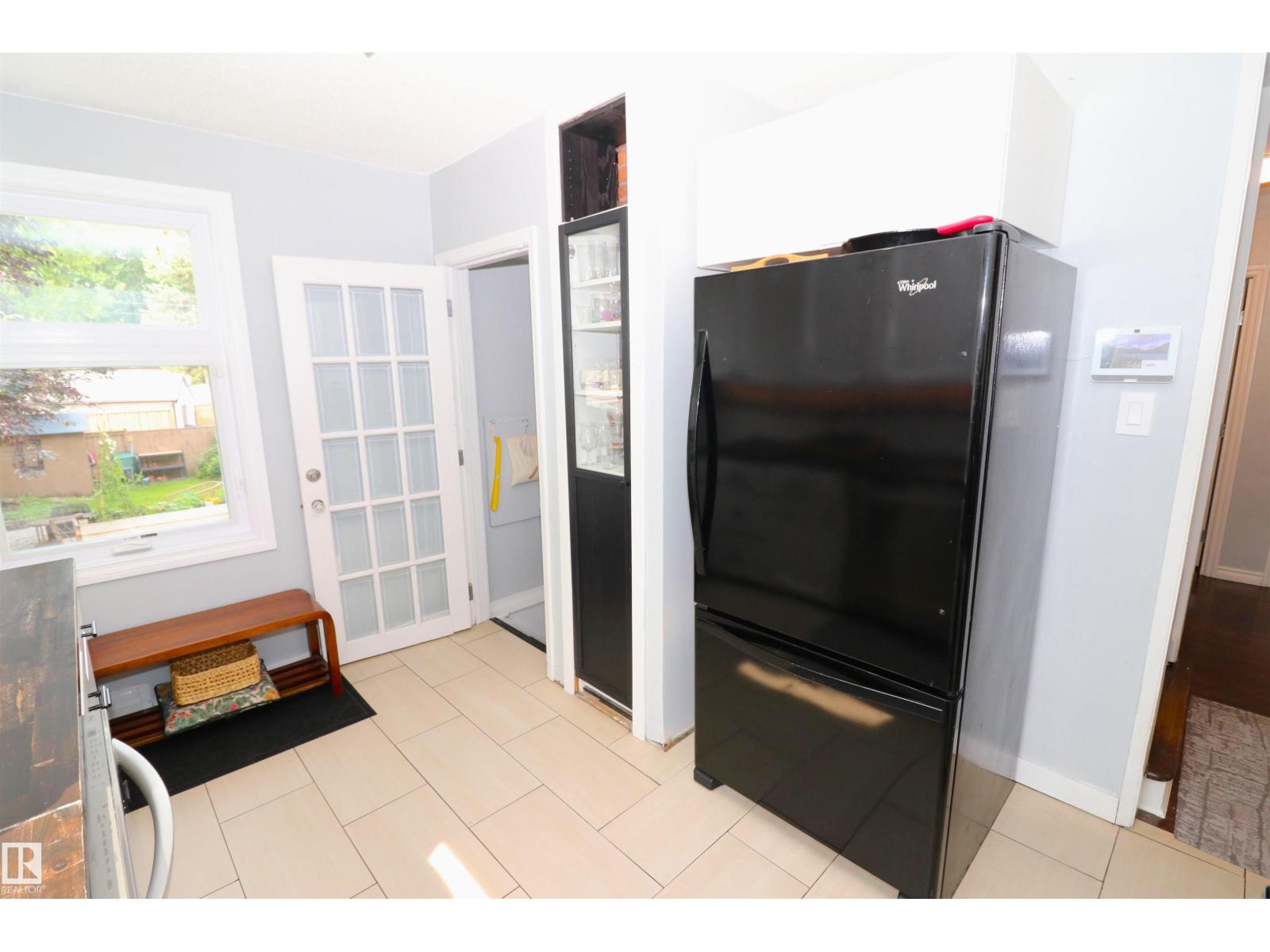 8620 79 ST NW - Image 20
