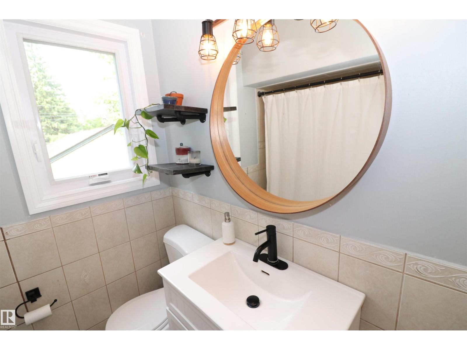 8620 79 ST NW - Image 23