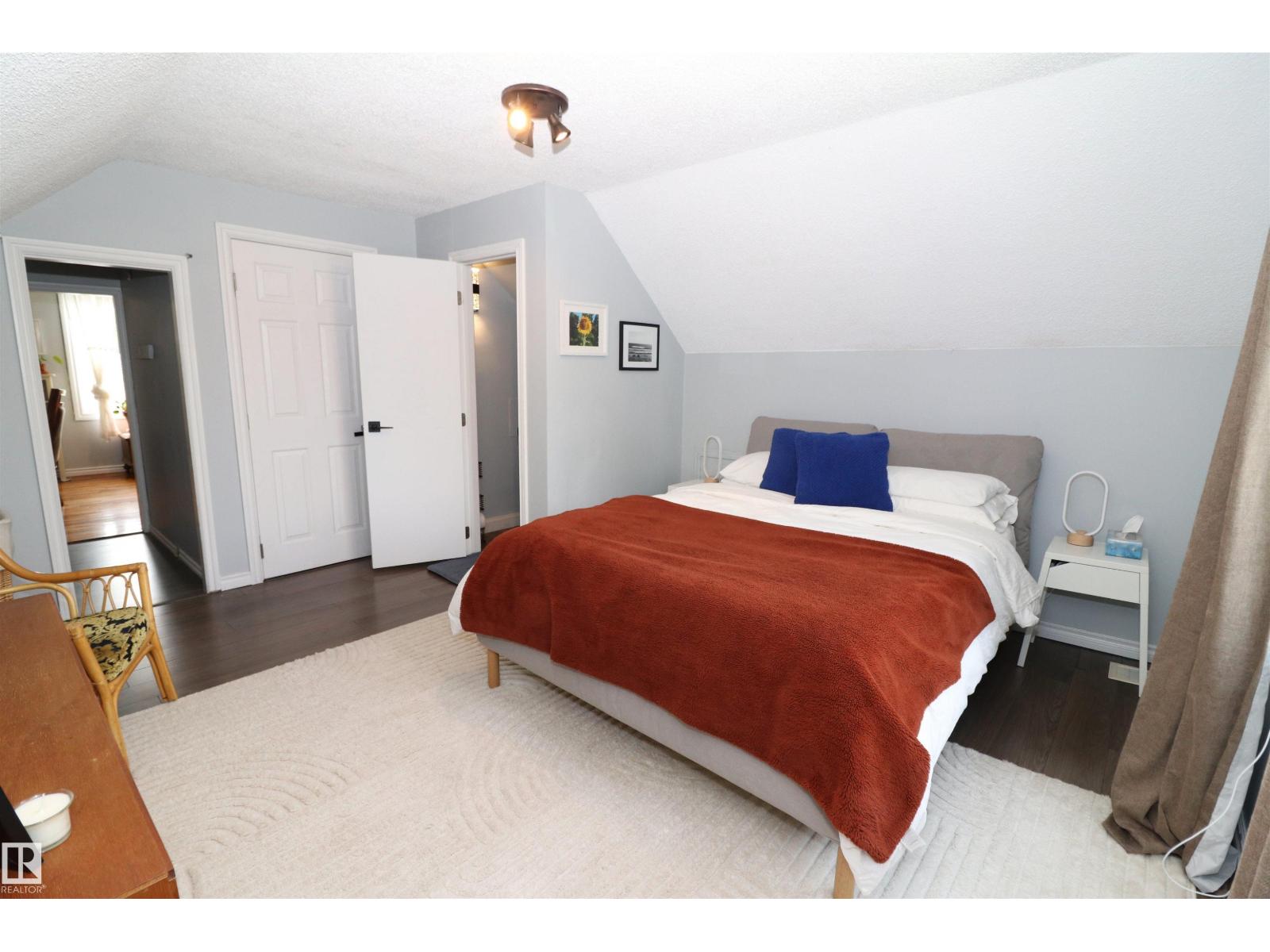 8620 79 ST NW - Image 28