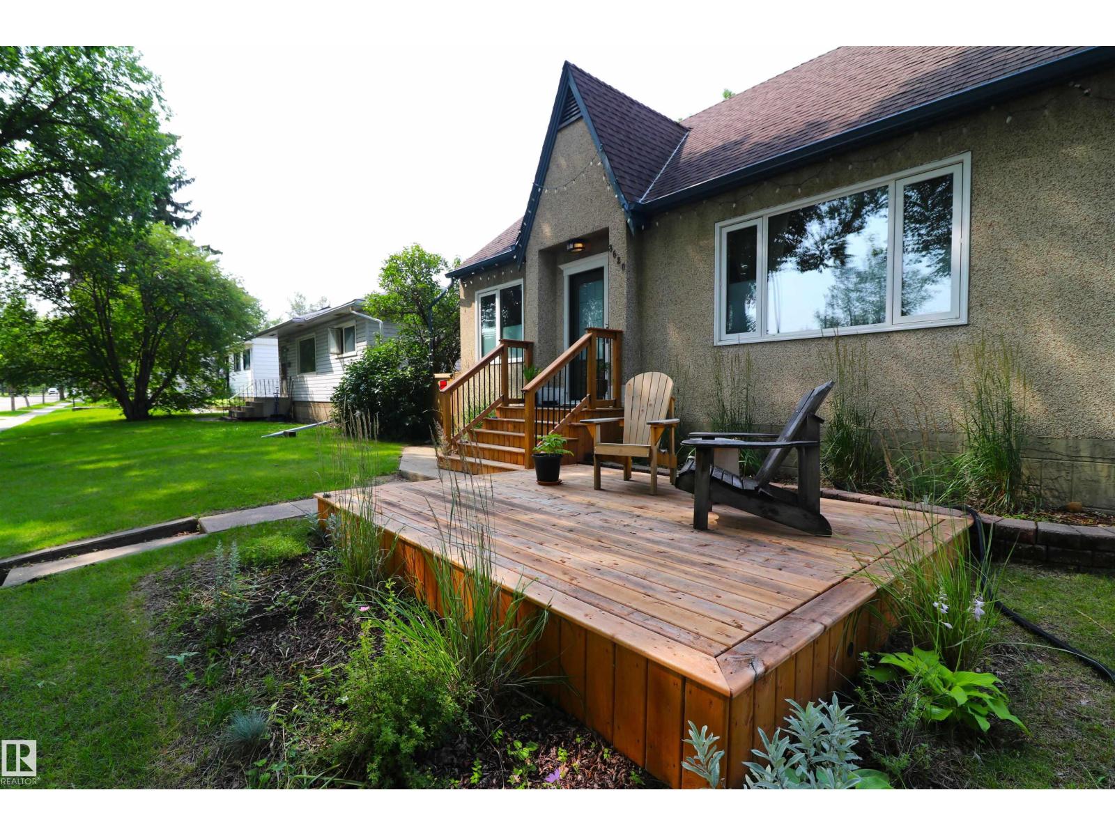 8620 79 ST NW, Idylwylde, Edmonton photo 3