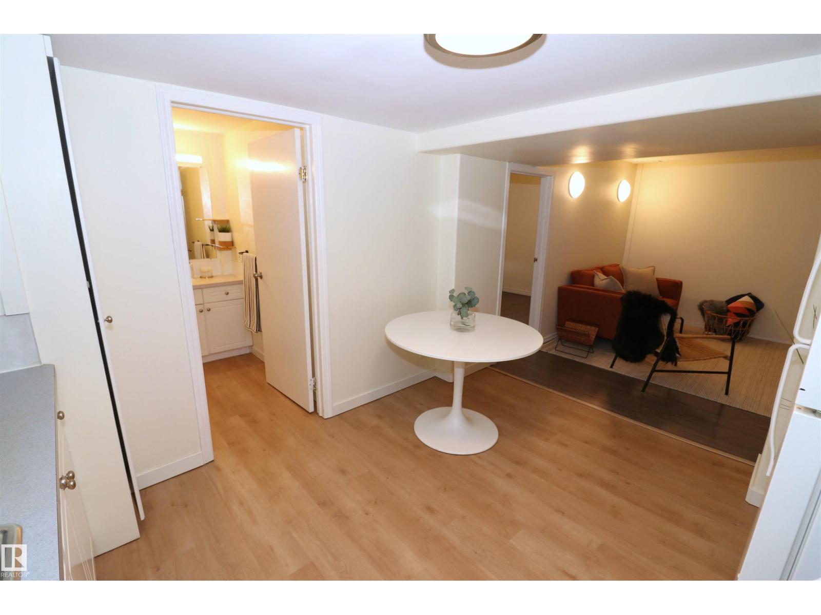 8620 79 ST NW - Image 44