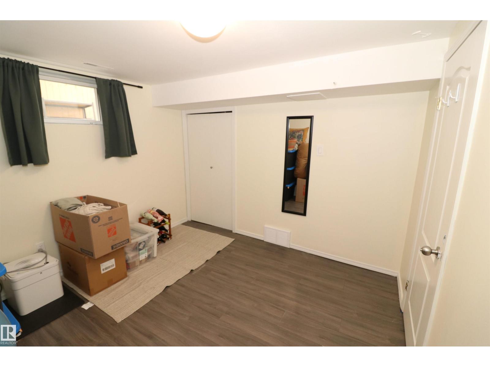 8620 79 ST NW - Image 50