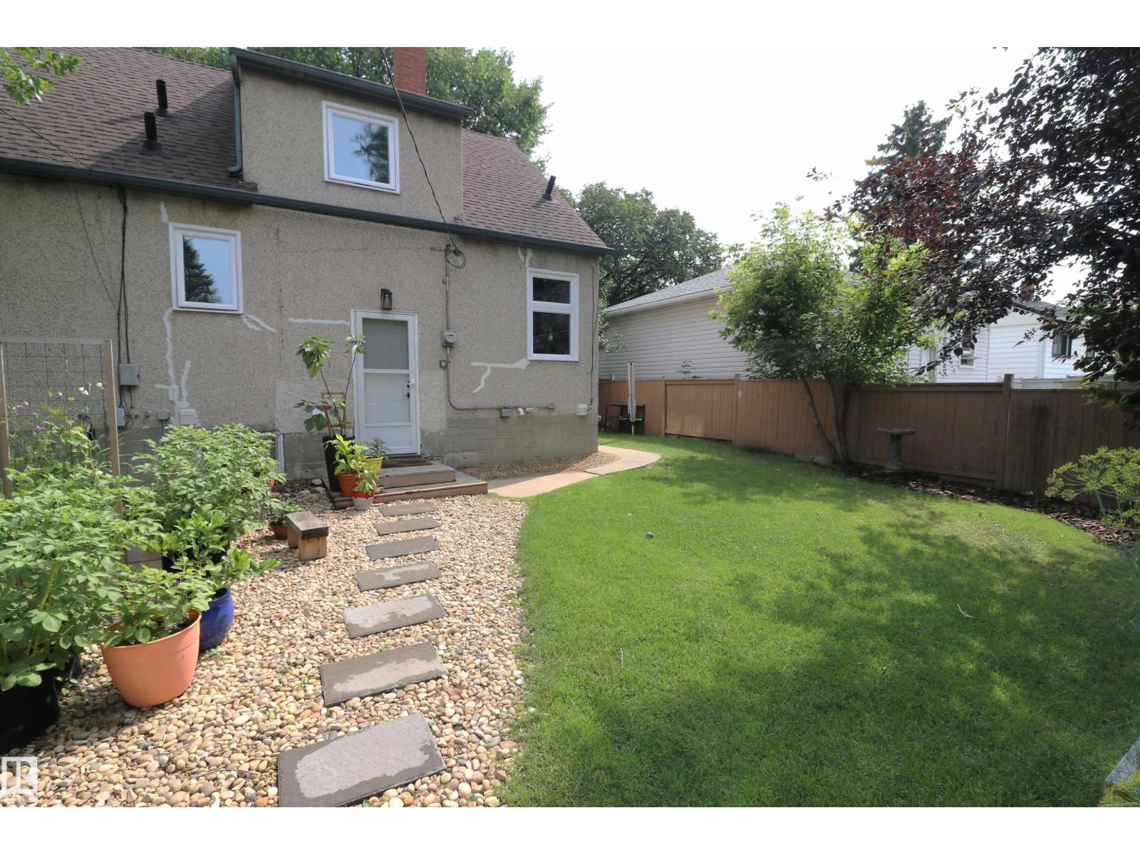 8620 79 ST NW - Image 61
