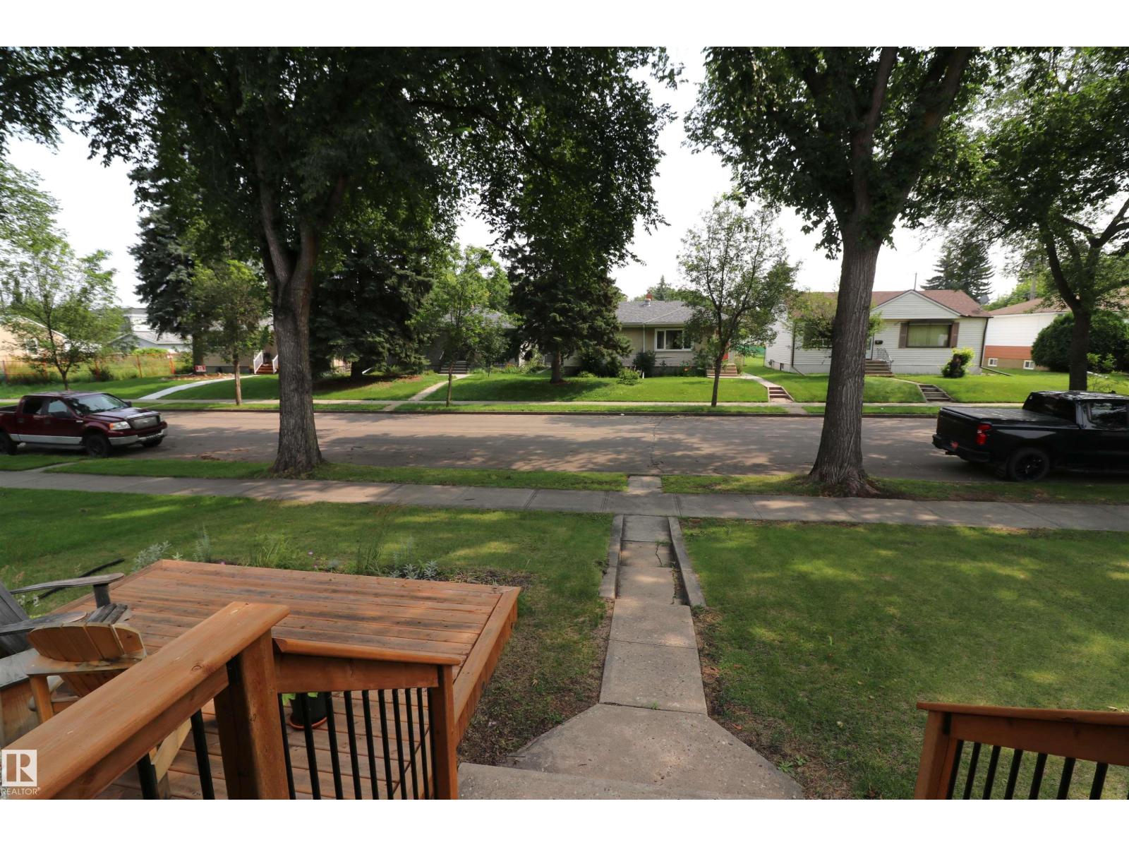 8620 79 ST NW - 65