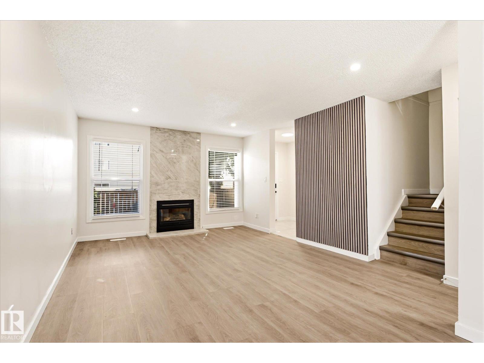 18439 66 AV NW - Image 4