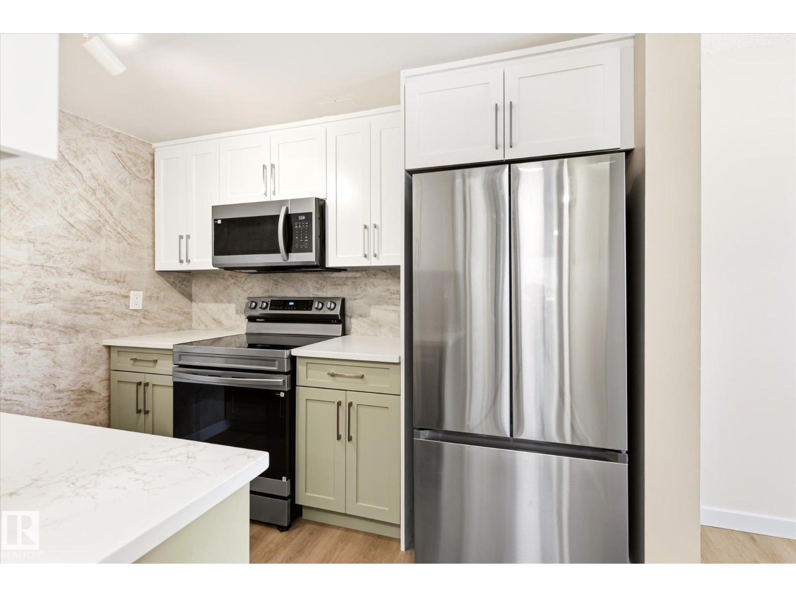 18439 66 AV NW - Image 10