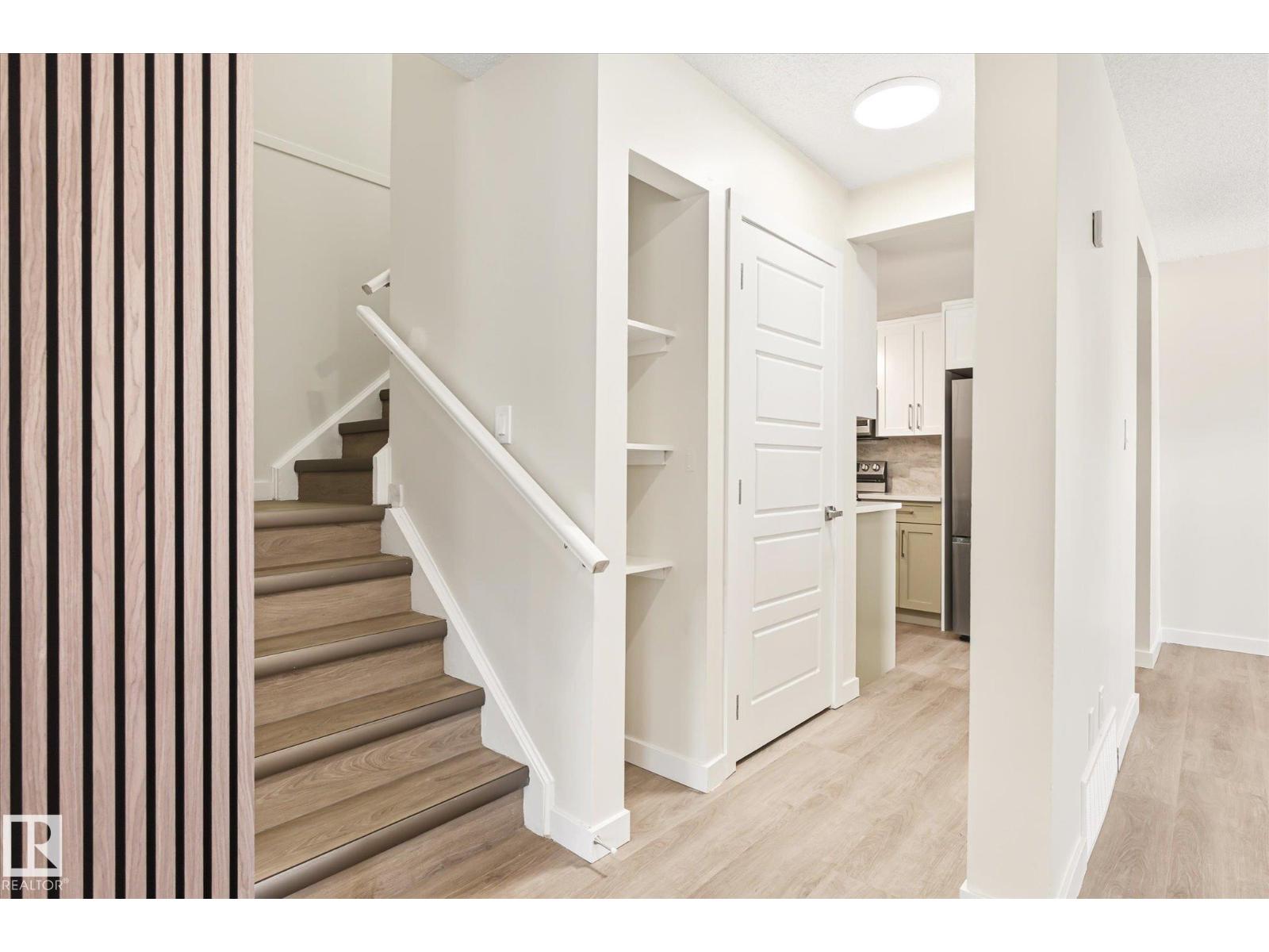 18439 66 AV NW - Image 17