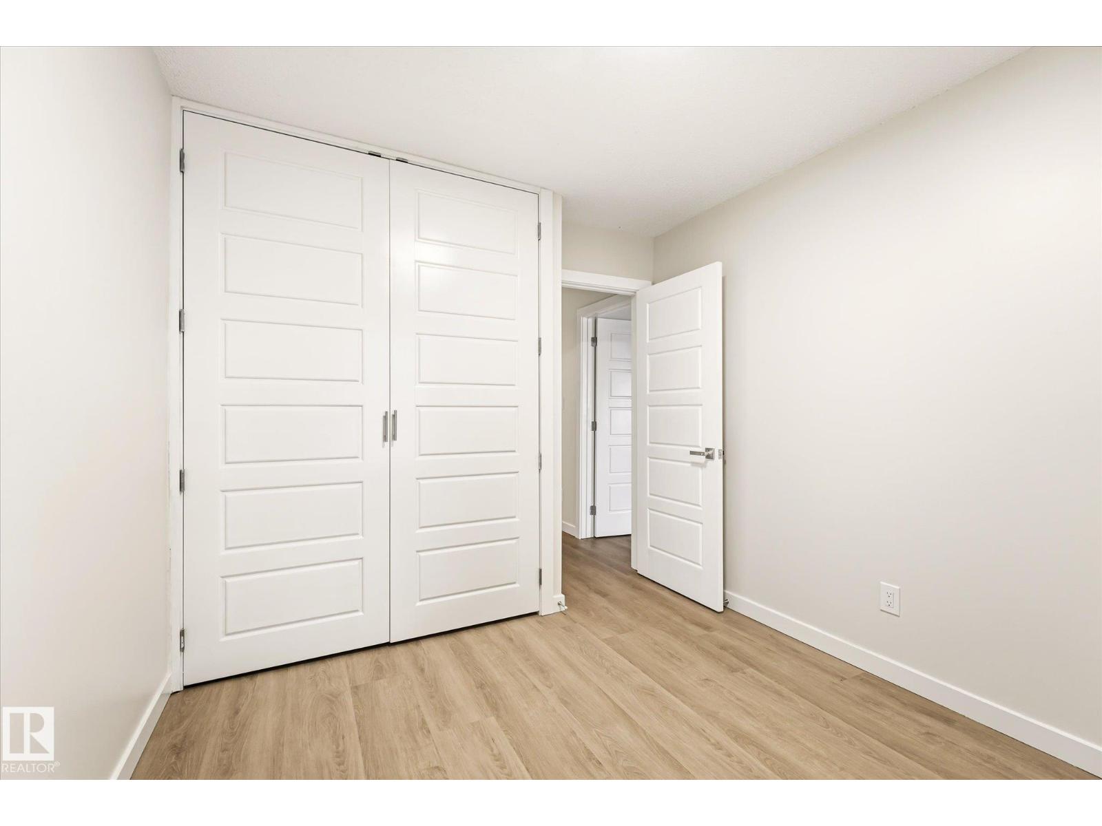 18439 66 AV NW - Image 23