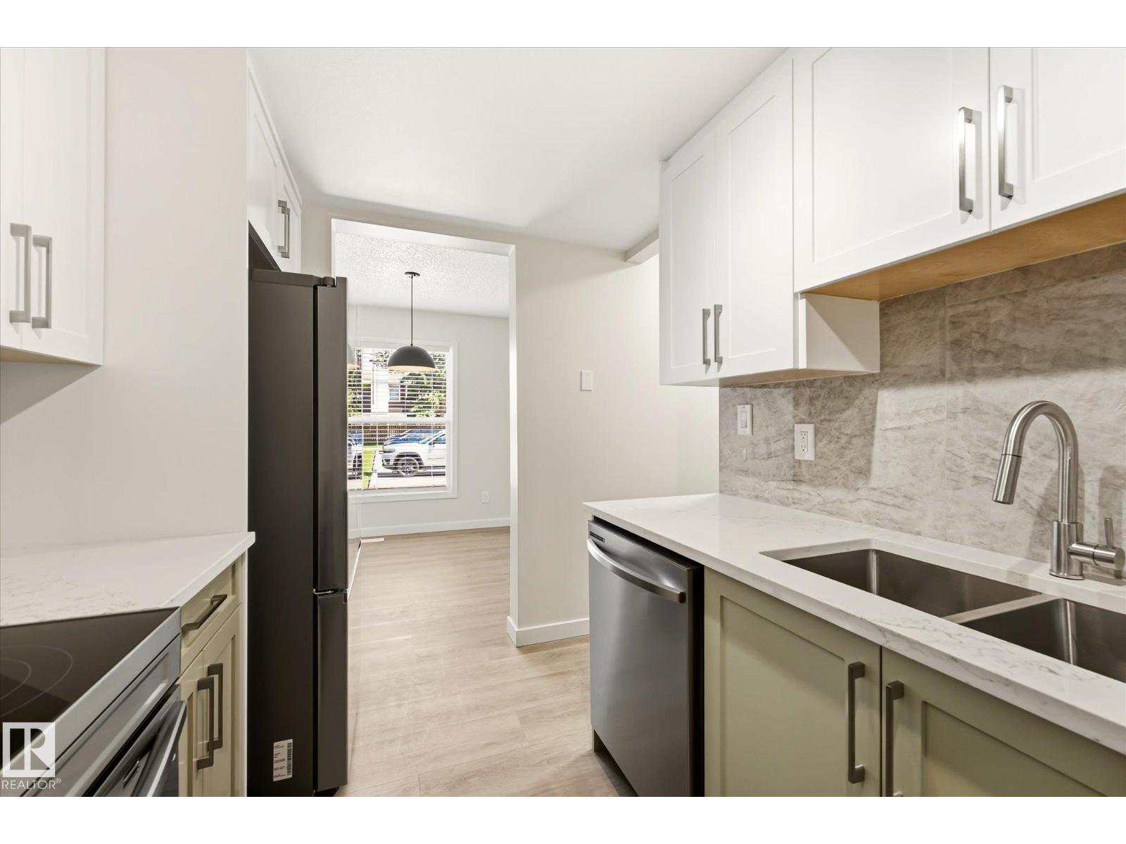 18439 66 AV NW - Image 14