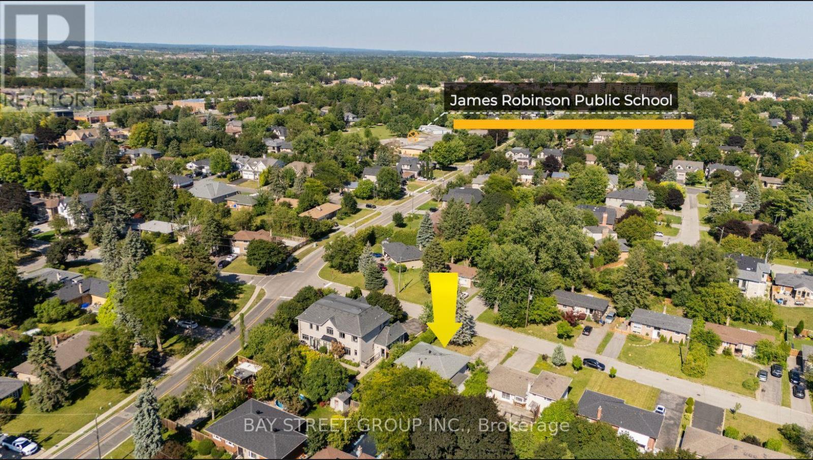 32 ALANADALE AVENUE - 48
