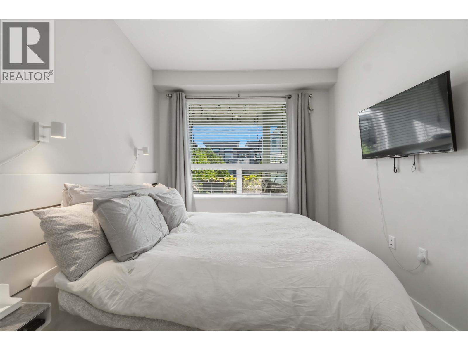 1 Bed, 1 Bath Apartment for Sale in Richmond – 319 9213 ODLIN ROAD, Richmond – MLS# R3153202 - Image 10
