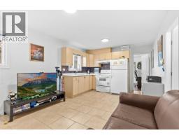 3796 Price Street, Burnaby, BC V5G2K8 Photo 18