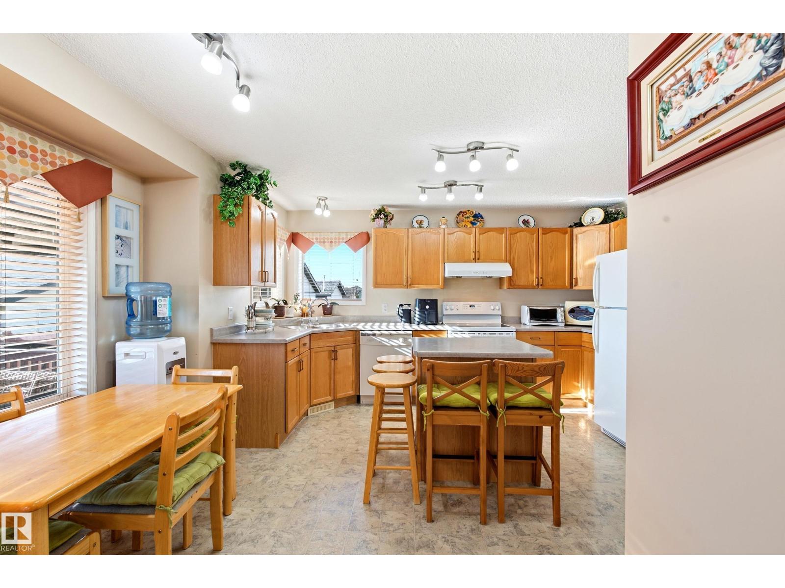 2806 31 ST NW - 17