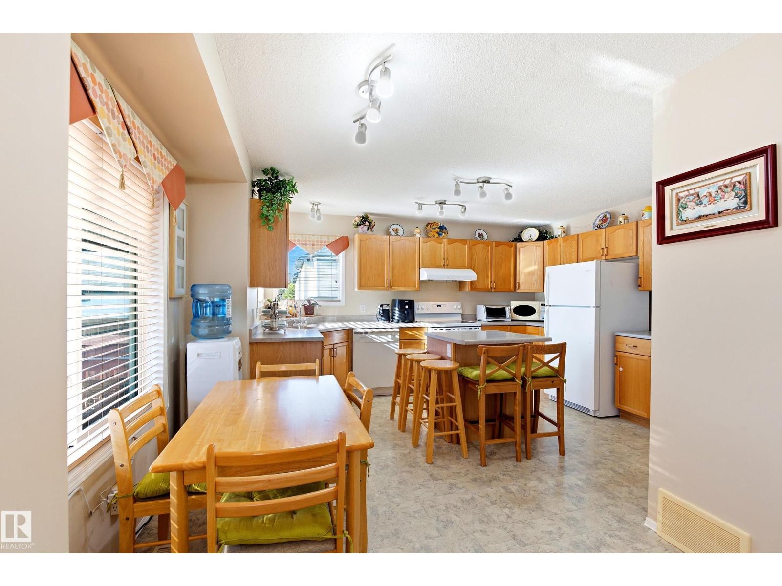 2806 31 ST NW - 16