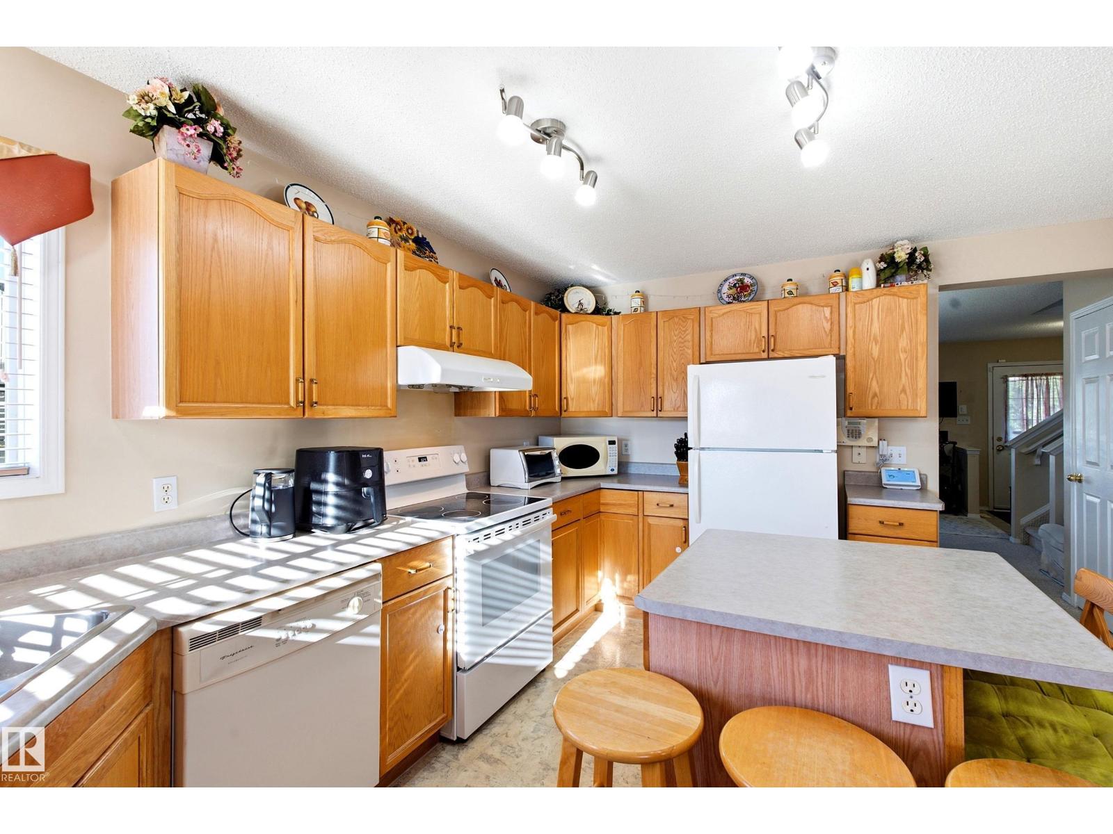2806 31 ST NW - Image 18