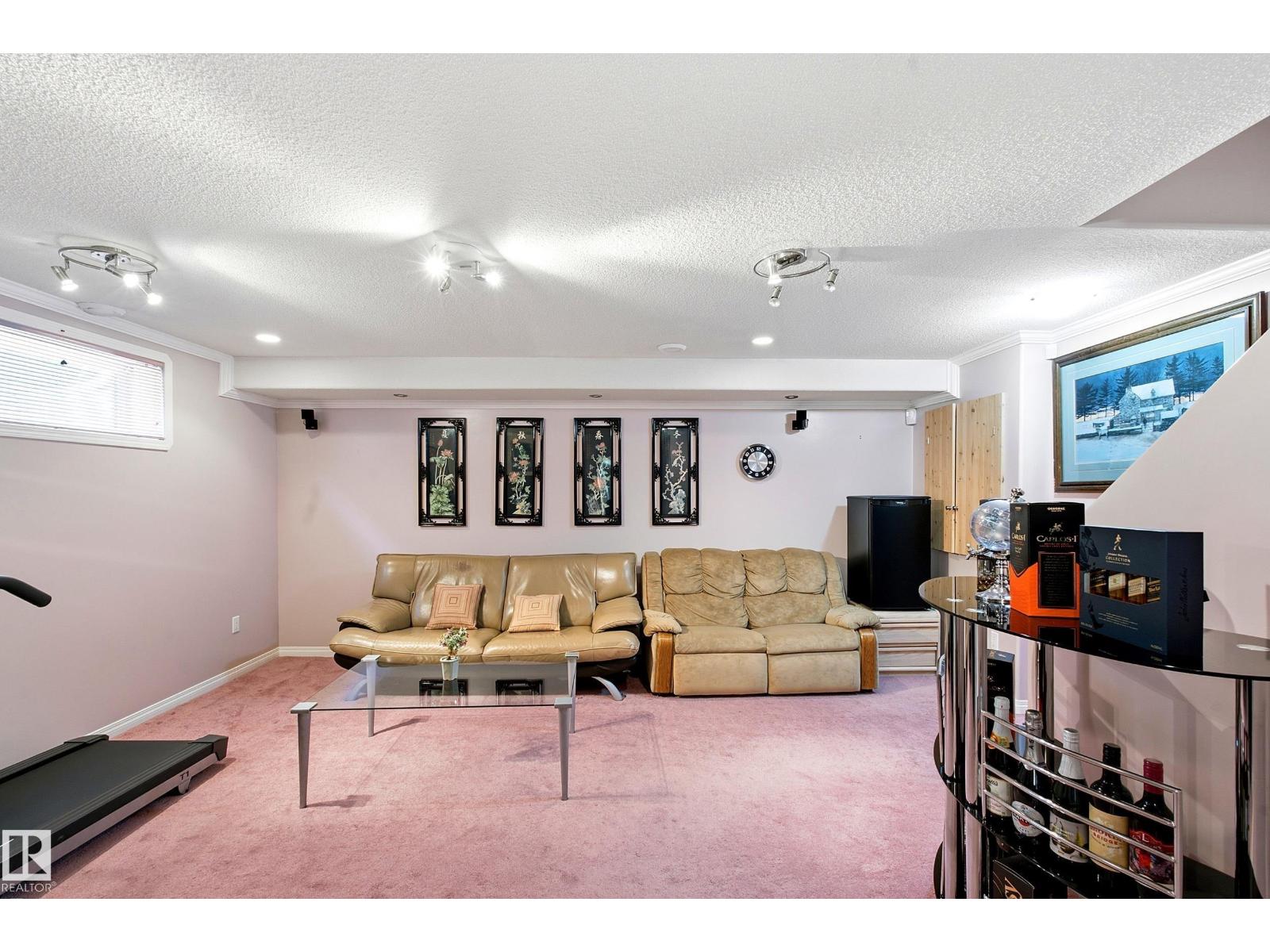 2806 31 ST NW - Image 34
