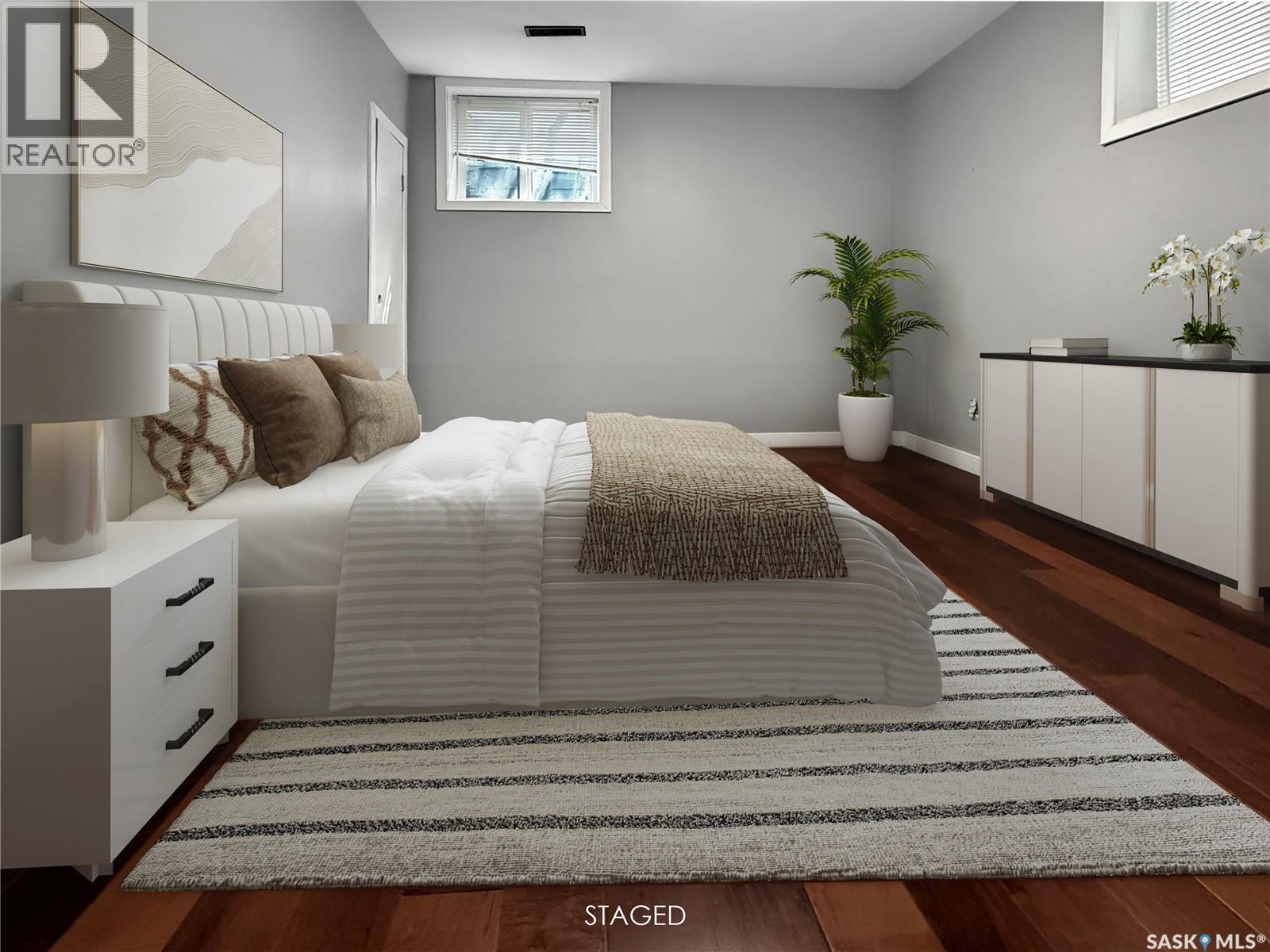 161 5th AVENUE NE - Image 6