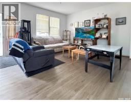 Bedroom - 161 5th Avenue Ne, Swift Current, SK S9H2L1 Photo 15