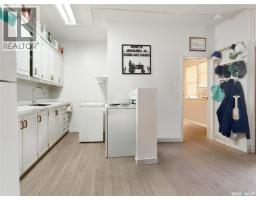 4pc Bathroom - 161 5th Avenue Ne, Swift Current, SK S9H2L1 Photo 16