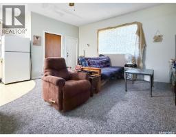 161 5th Avenue Ne, Swift Current, SK S9H2L1 Photo 20