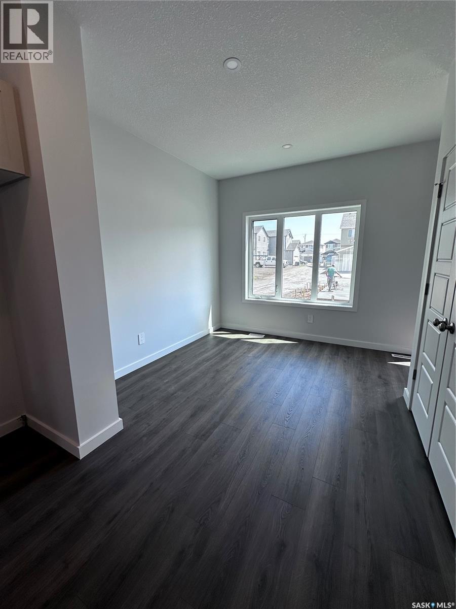 3115 Bowen STREET, Regina — photo 3