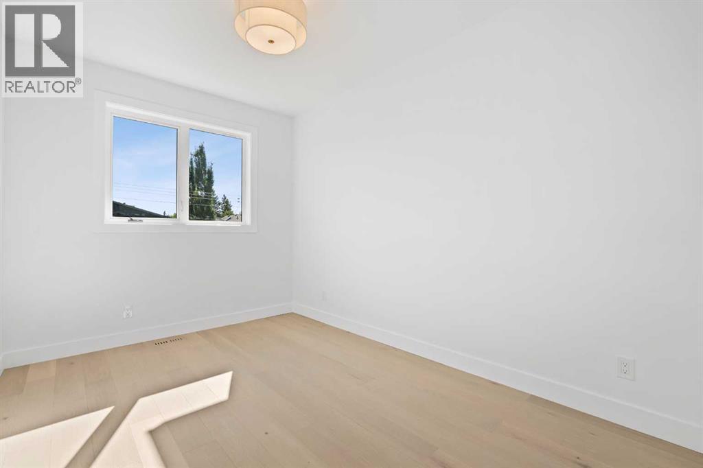 5014 22 Street - 37