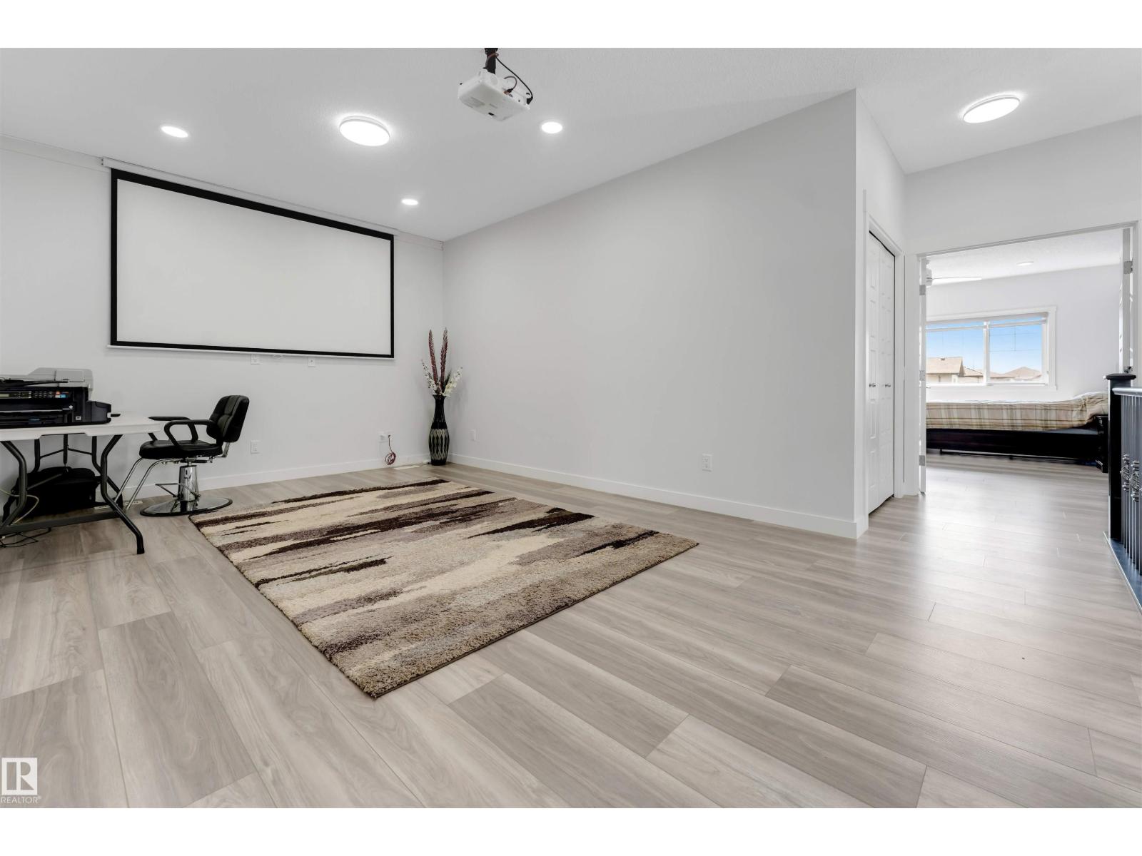 2912 12 AV NW - 21
