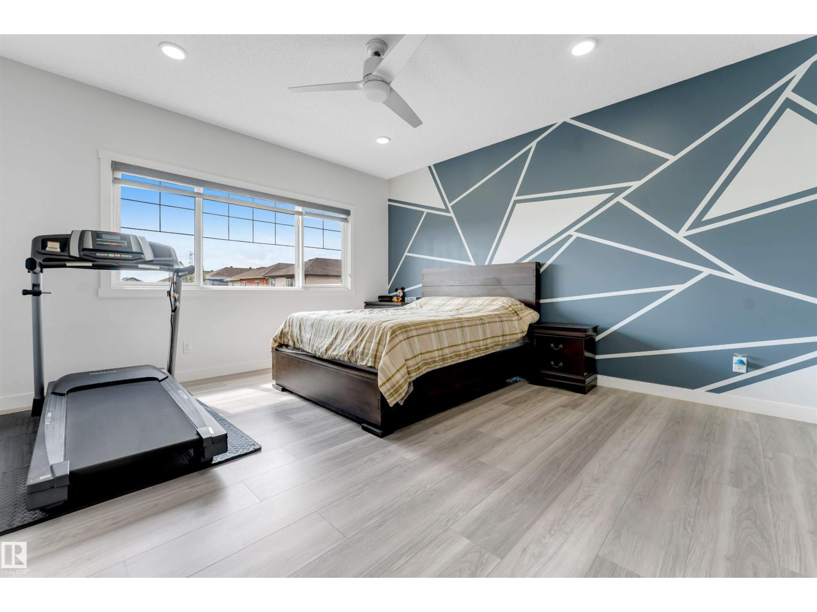 2912 12 AV NW - Image 23