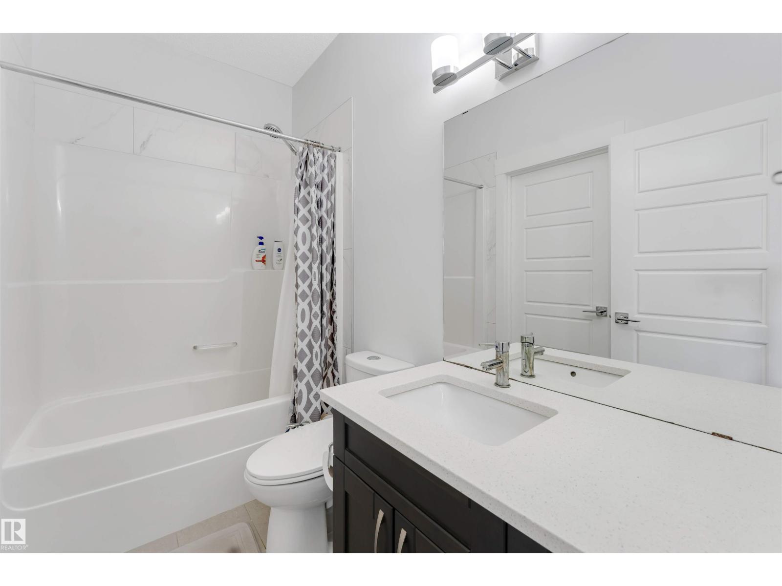 2912 12 AV NW - 32